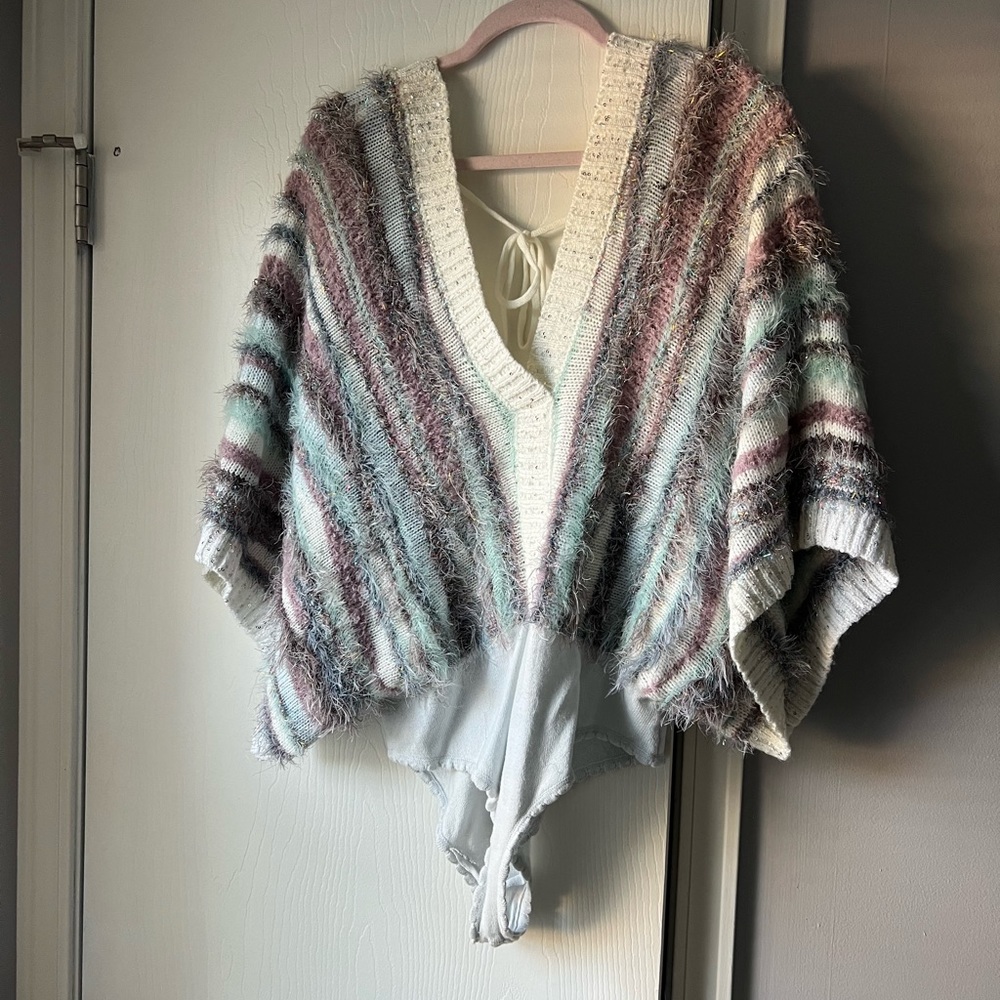 Back less sweater